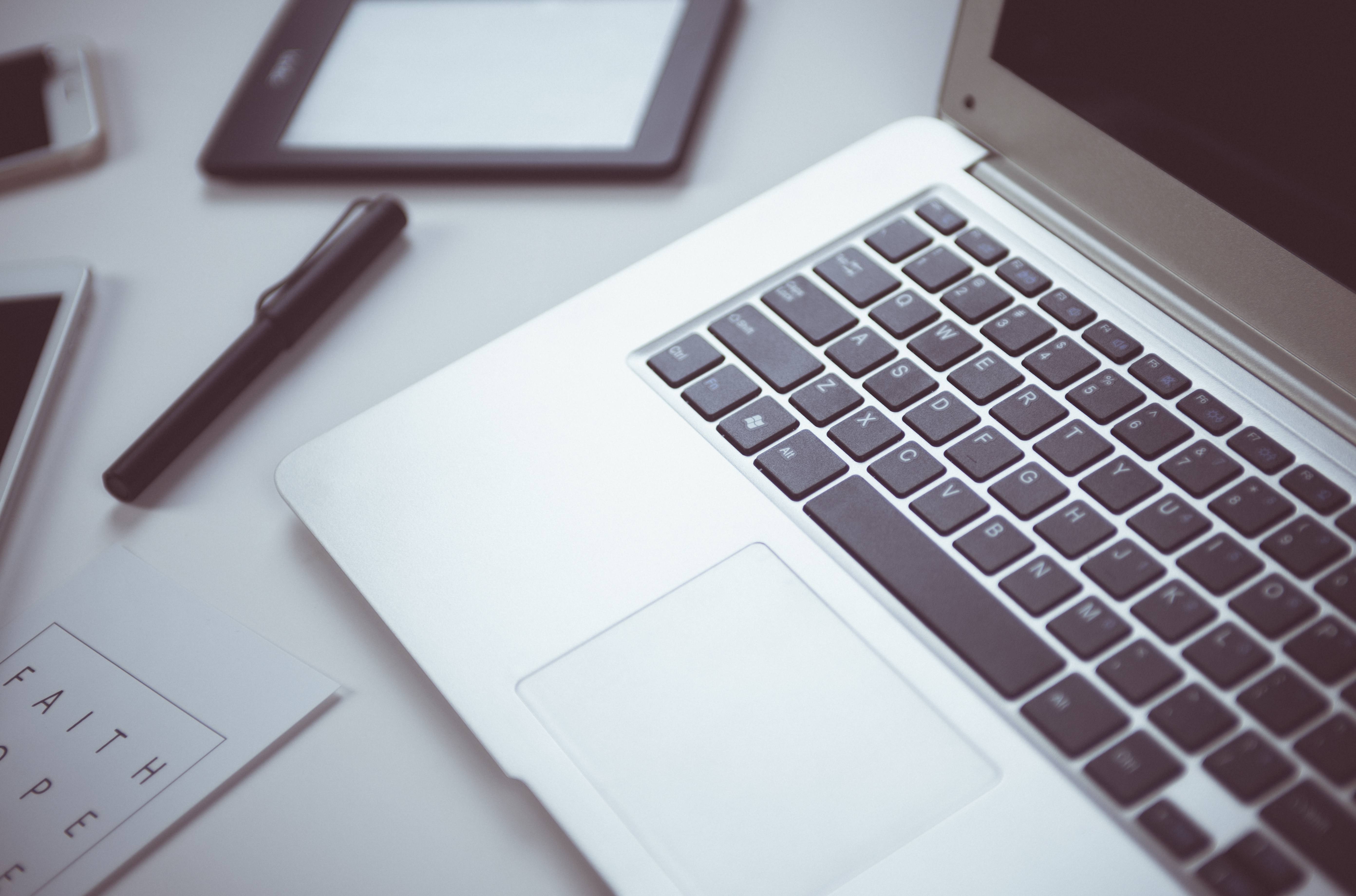 消费电子领域 - 智能电子产品激光精密加工.jpg